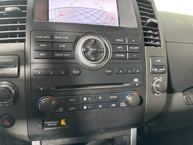 2012 Nissan Pathfinder SV
