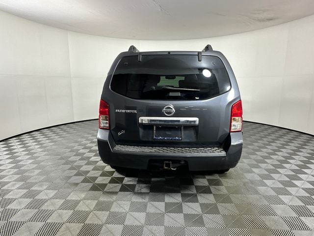 2012 Nissan Pathfinder SV