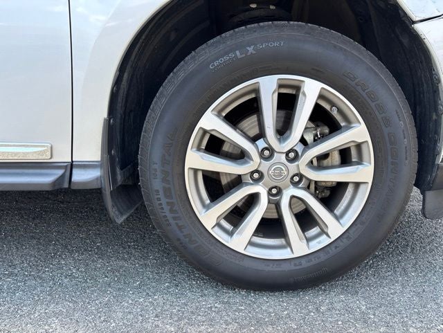 2015 Nissan Pathfinder SL