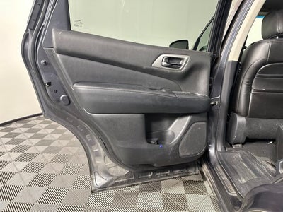 2013 Nissan Pathfinder SL