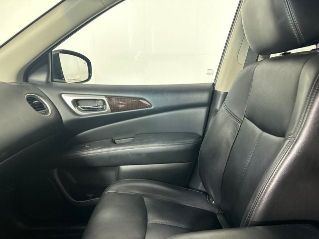 2013 Nissan Pathfinder SL