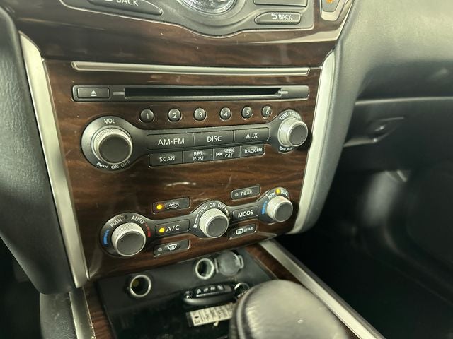 2013 Nissan Pathfinder SL