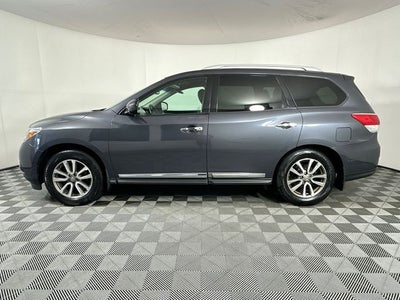 2013 Nissan Pathfinder SL
