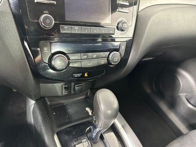 2014 Nissan Rogue SV