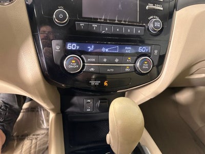 2014 Nissan Rogue SV