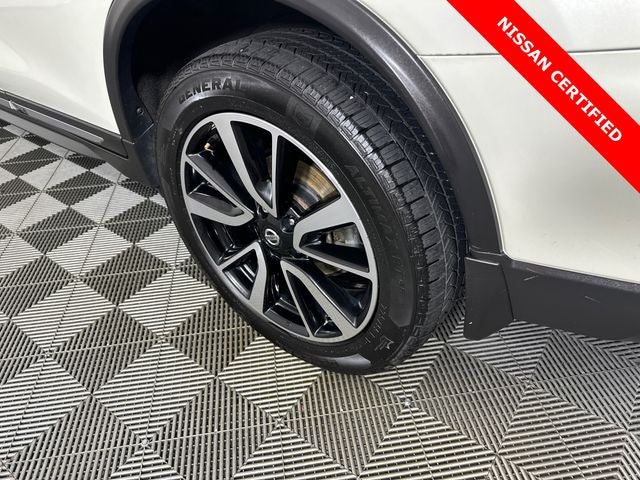 2020 Nissan Rogue SL