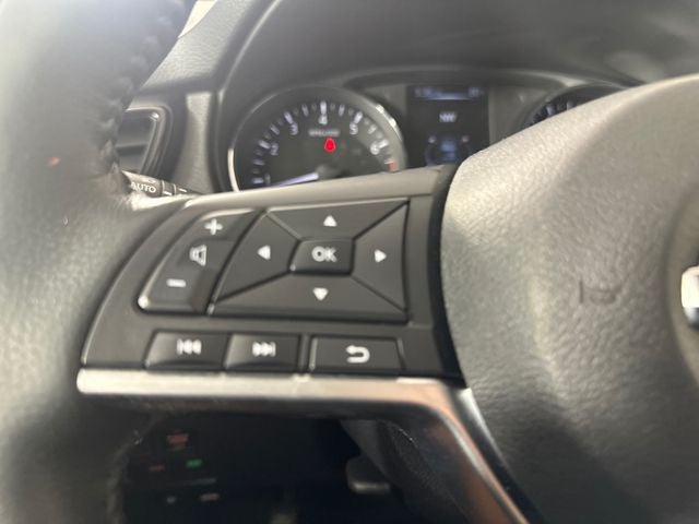 2017 Nissan Rogue SL Platinum & Premium Package