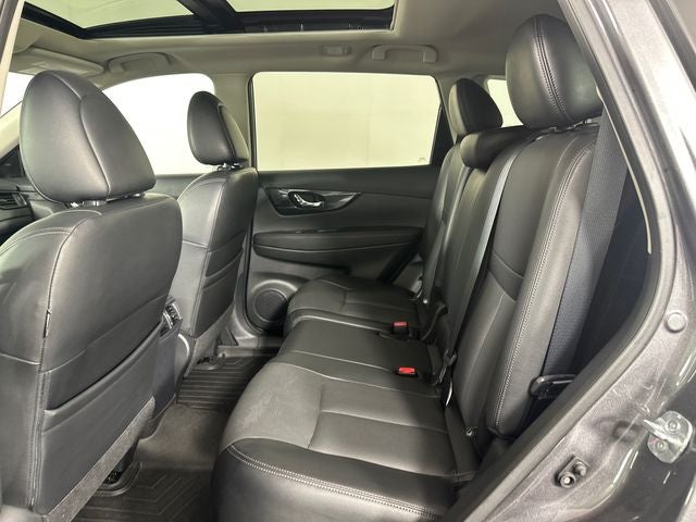 2017 Nissan Rogue SL Platinum & Premium Package