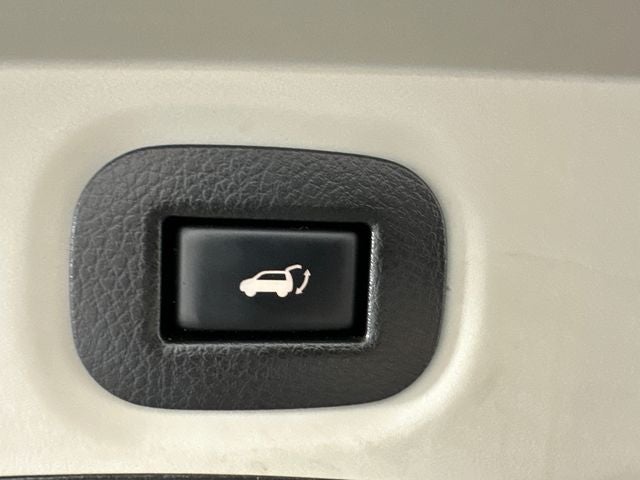 2017 Nissan Rogue SL Platinum & Premium Package