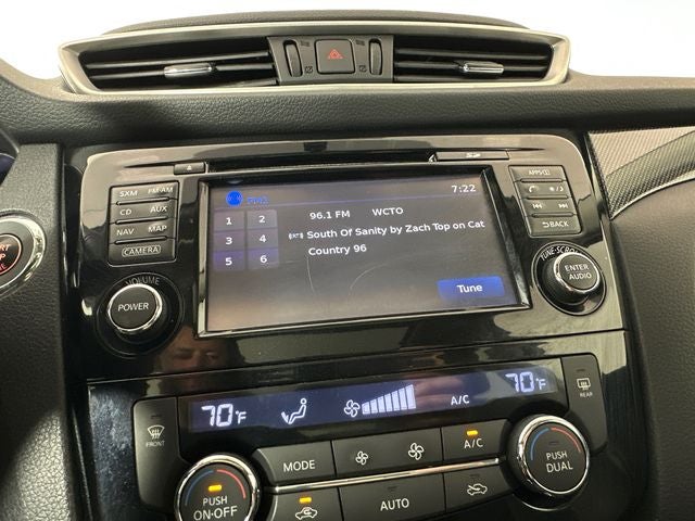 2016 Nissan Rogue SL Premium Package