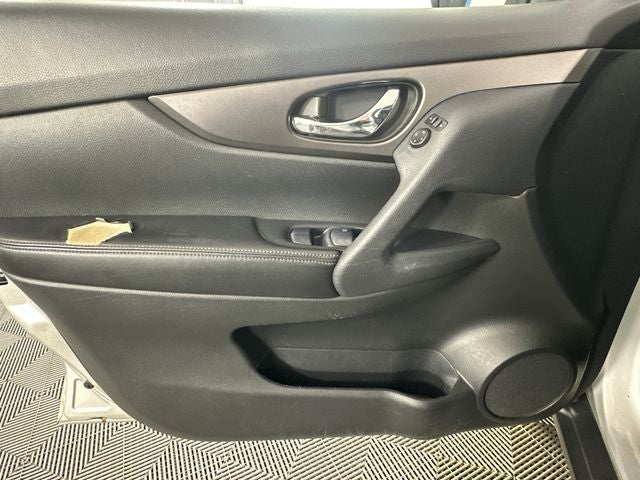 2014 Nissan Rogue SV