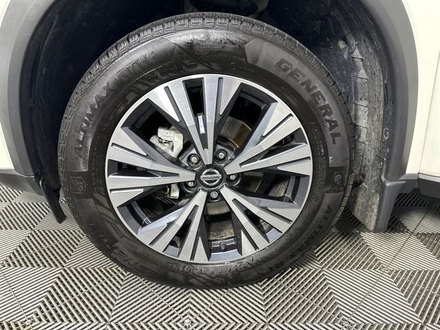 2021 Nissan Rogue SV Premium Package