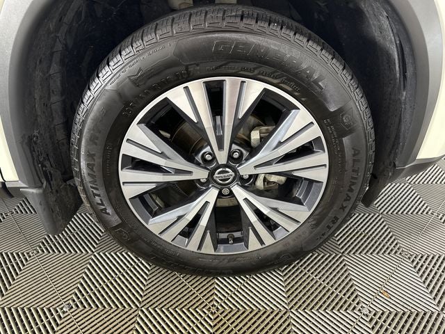 2021 Nissan Rogue SV Premium Package