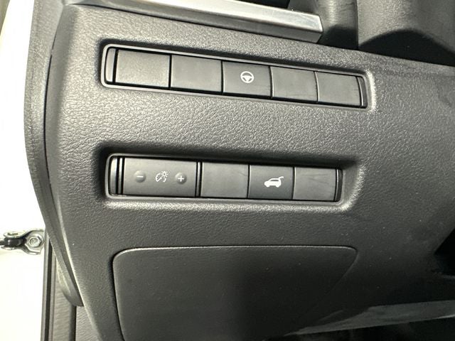 2022 Nissan Rogue SV Premium Package