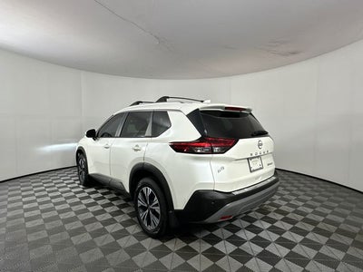 2022 Nissan Rogue SV Premium Package