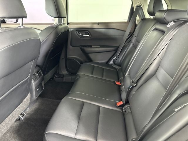 2022 Nissan Rogue SV Premium Package