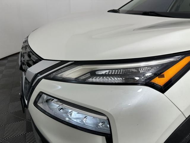 2022 Nissan Rogue SV Premium Package