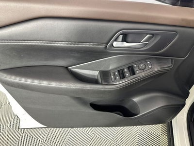 2022 Nissan Rogue SV Premium Package