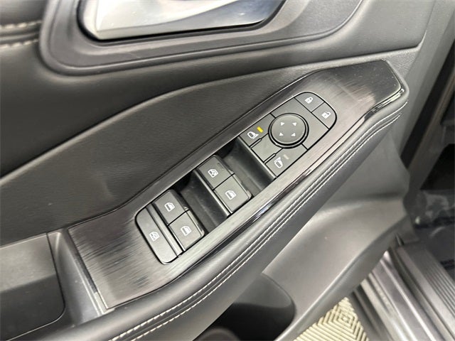 2023 Nissan Rogue SV Premium Package