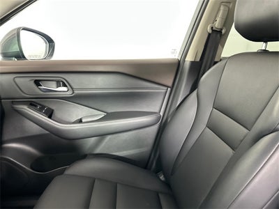 2023 Nissan Rogue SV Premium Package