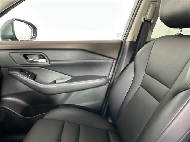 2023 Nissan Rogue SV Premium Package