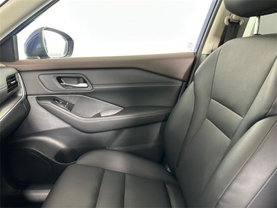 2023 Nissan Rogue SV Premium Package