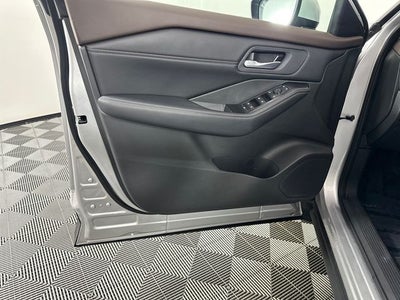 2023 Nissan Rogue SV Premium Package