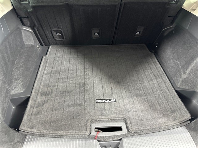 2023 Nissan Rogue SV Premium Package