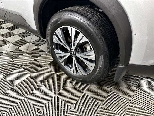 2023 Nissan Rogue SV Premium Package