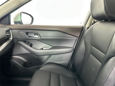 2023 Nissan Rogue SV Premium Package