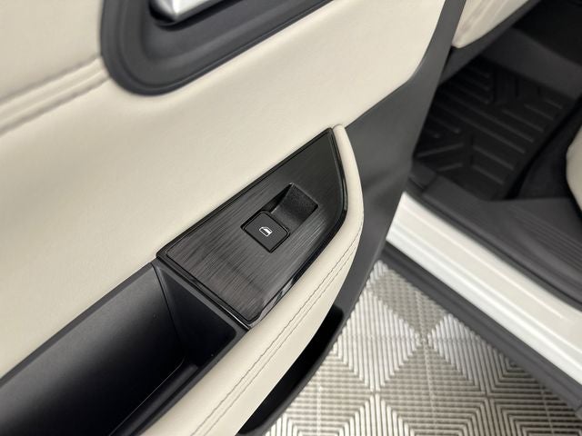 2023 Nissan Rogue SV Premium Package