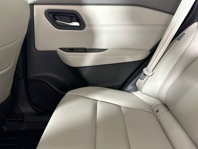 2023 Nissan Rogue SV Premium Package