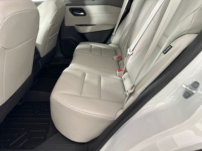 2023 Nissan Rogue SV Premium Package