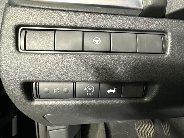 2023 Nissan Rogue SV Premium Package