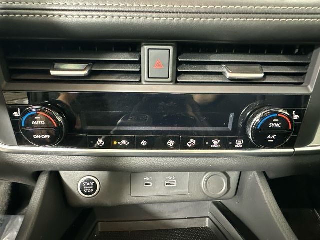 2023 Nissan Rogue SV Premium Package