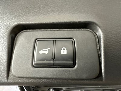 2023 Nissan Rogue SV Premium Package