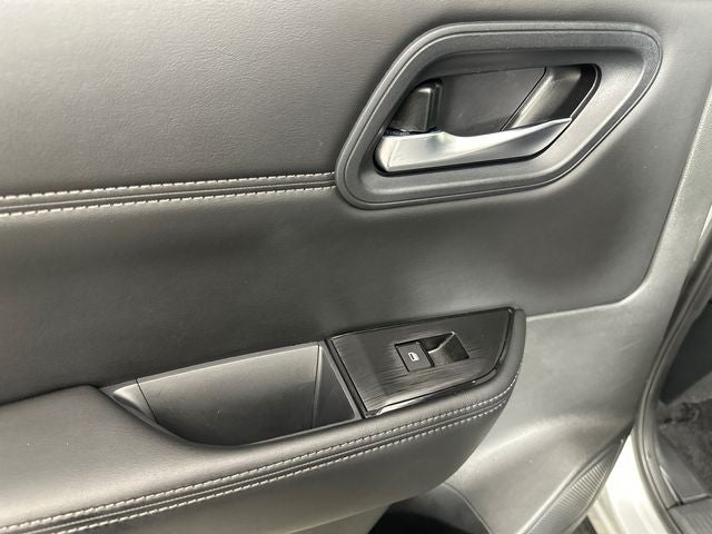 2023 Nissan Rogue SV Premium Package