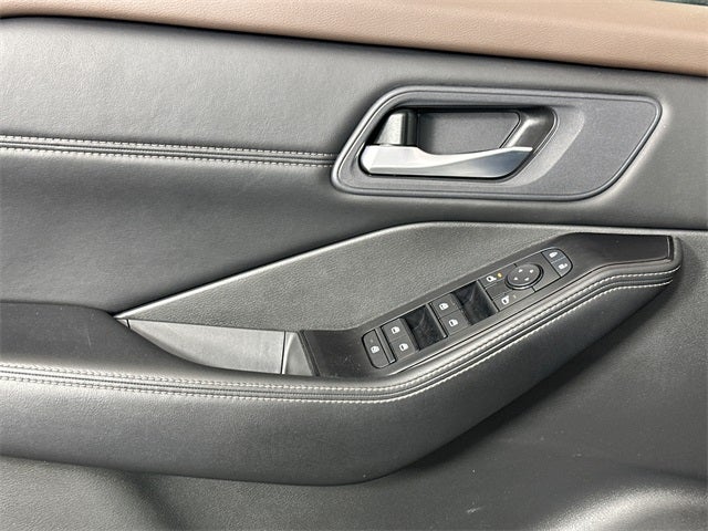 2023 Nissan Rogue SV Premium Package