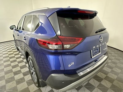 2023 Nissan Rogue SV Premium Package