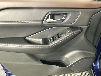 2023 Nissan Rogue SV Premium Package