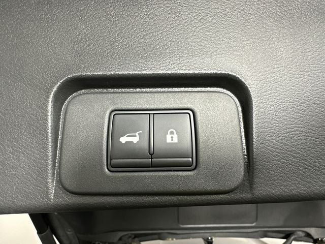 2022 Nissan Rogue SV Premium Package