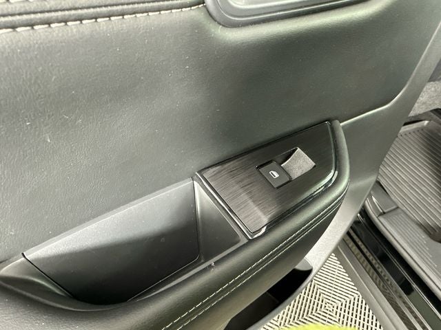 2022 Nissan Rogue SV Premium Package