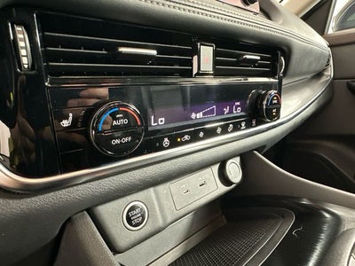 2022 Nissan Rogue SV Premium Package