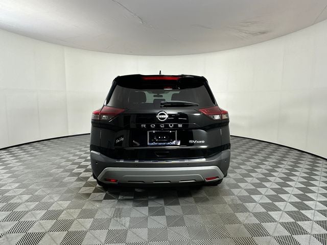 2022 Nissan Rogue SV Premium Package