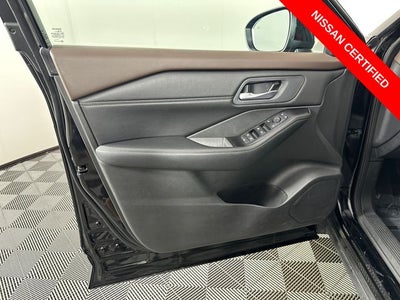 2023 Nissan Rogue SV Premium Package