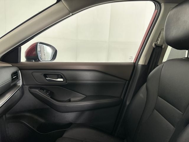2023 Nissan Rogue SV Premium Package