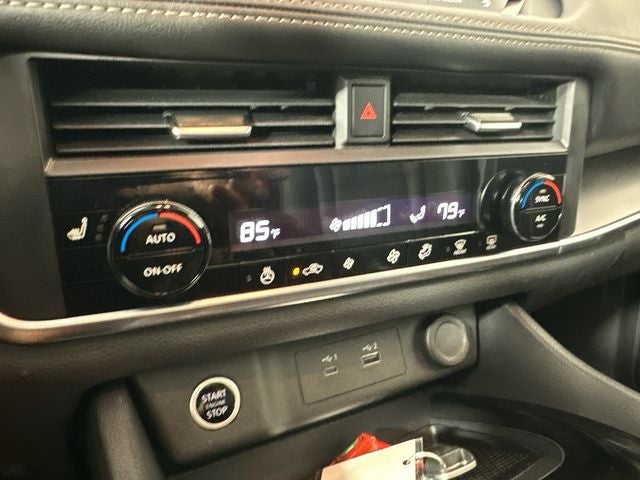 2023 Nissan Rogue SV Premium Package