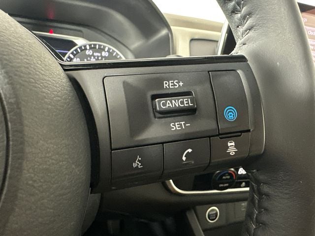 2023 Nissan Rogue SV Premium Package