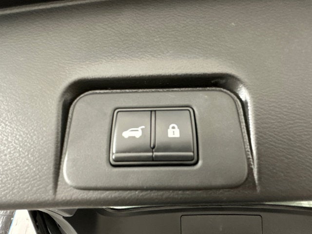 2023 Nissan Rogue SV Premium Package