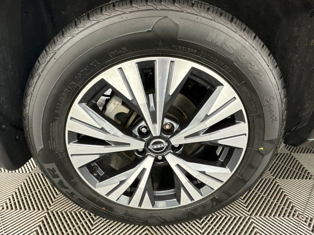 2023 Nissan Rogue SV Premium Package